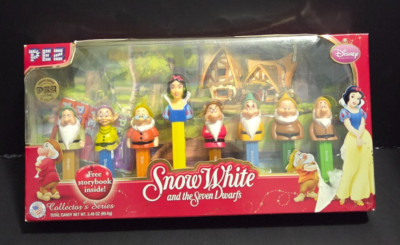 Disney PEZ Snow White and Seven Dwarfs Limited Edition Collectors Set NIB New