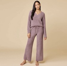 Softies Solid Marshmallow V-Neck With Long Pant Size Large