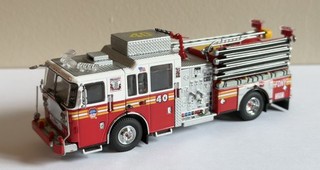 Code 3 FDNY Seagrave Marauder Engine 40 1/64