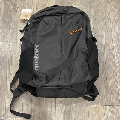 Patagonia Hiking Backpack Refugio 26L Adjustable Comfortable Spacious Black Noom