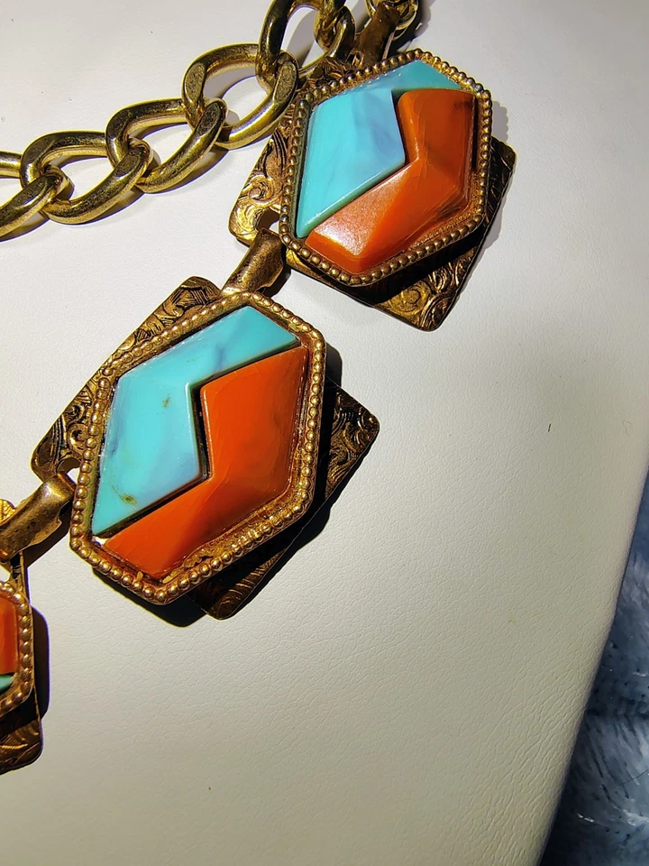Vtg Tribal Boho Geometric Resin Turquoise Coral Look Statement Necklace Earrings - Image 4 of 4