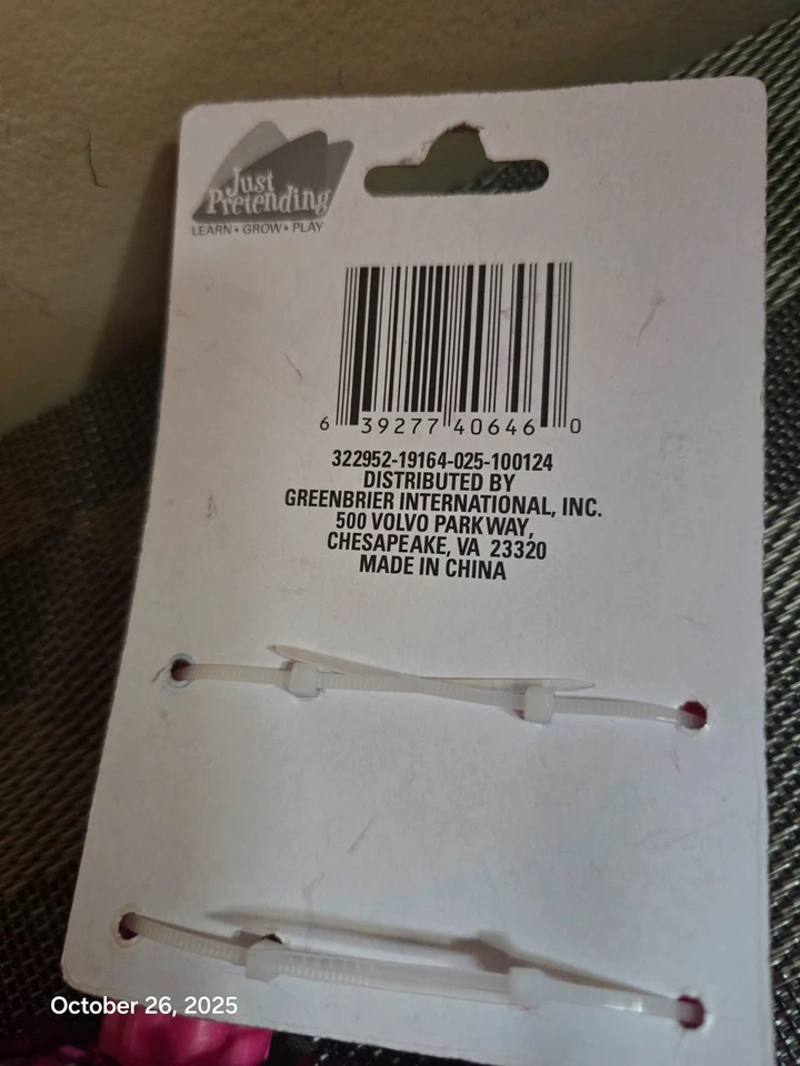 Just Pretending Set of 2 Cheerleader Pom-Poms with Handles; 12" - Image 3 of 3