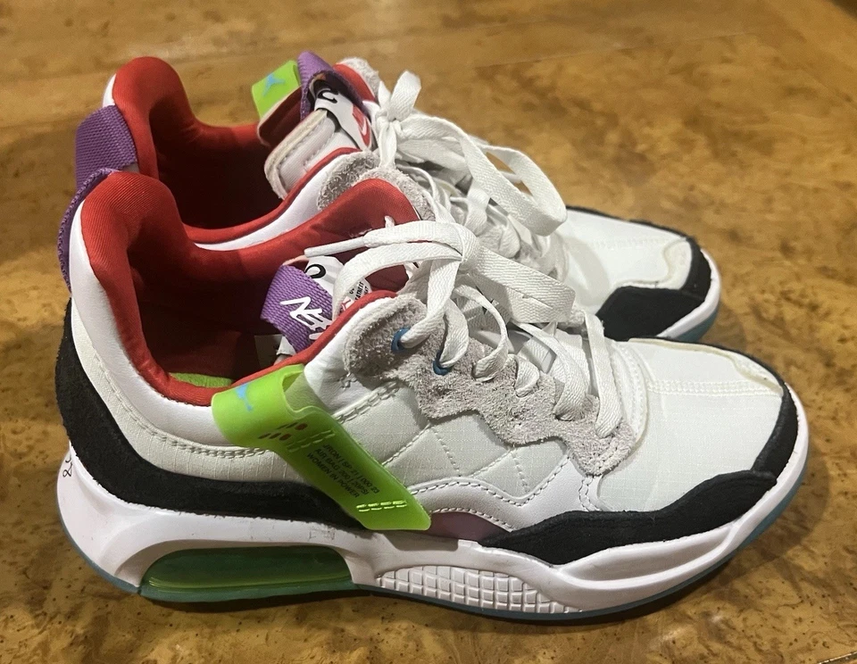 Nike Air Jordan MA2 Gran Regalo CW5992-100 Mujer’s Talla 7 ¡Excelente!! Foto 3 de 4