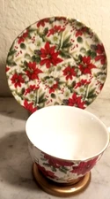 Grace's Tea Ware Poinsettia Teacup and Saucer Set, Winter Gold Trim EUC