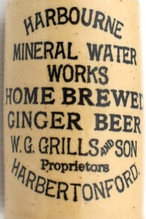 VINTAG c1900s WG. GRILLS & SON HARBERTONFORD SOUTH HAMS STONE GINGER BEER BOTTLE