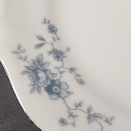 Johann Haviland Blue Garland Traditions Fine China 6.25" Bread & Butter Plate - Picture 4 of 7
