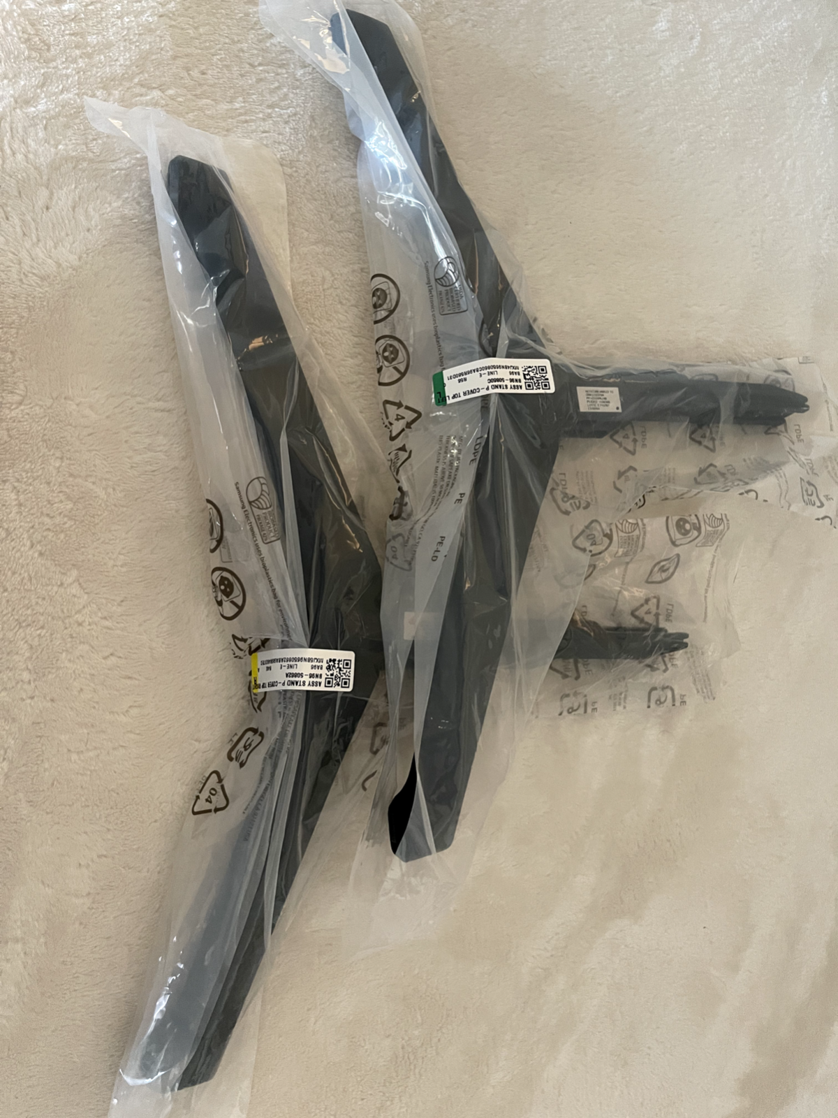 Samsung Pedestal Stand BN96-50865F and BN96-50864J from 75” TV | eBay