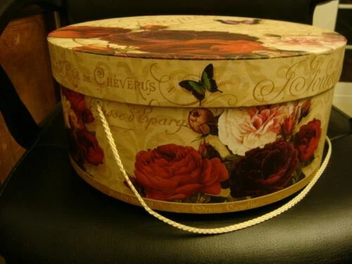 Arts & Crafts Vintage Hat Boxes