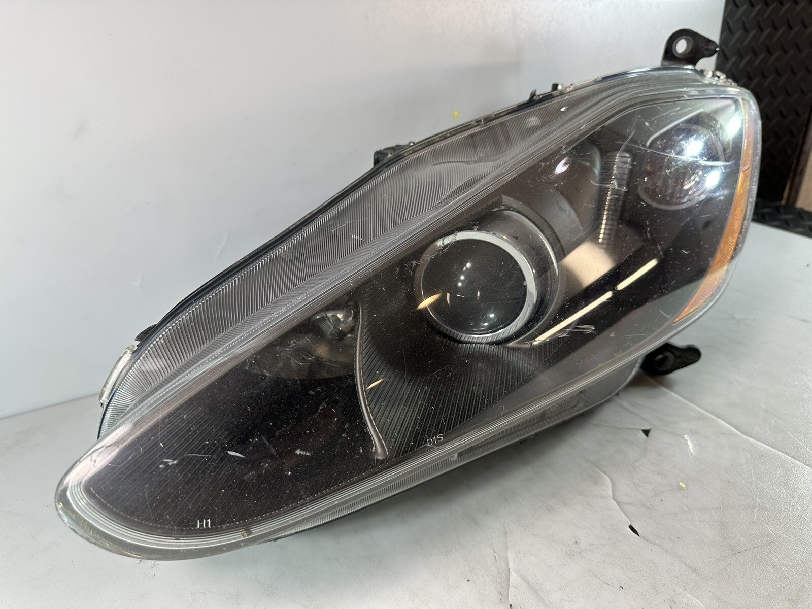 2008 2012 MASERATI GRAN TURISMO LEFT SIDE HEADLIGHT XENON HID ‼️ONLY FOR PARTS‼️