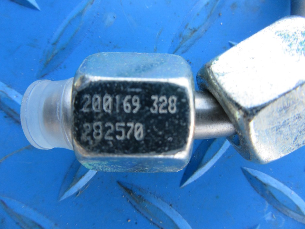 Maserati Ghibli fuel rail pump pipe #5585
