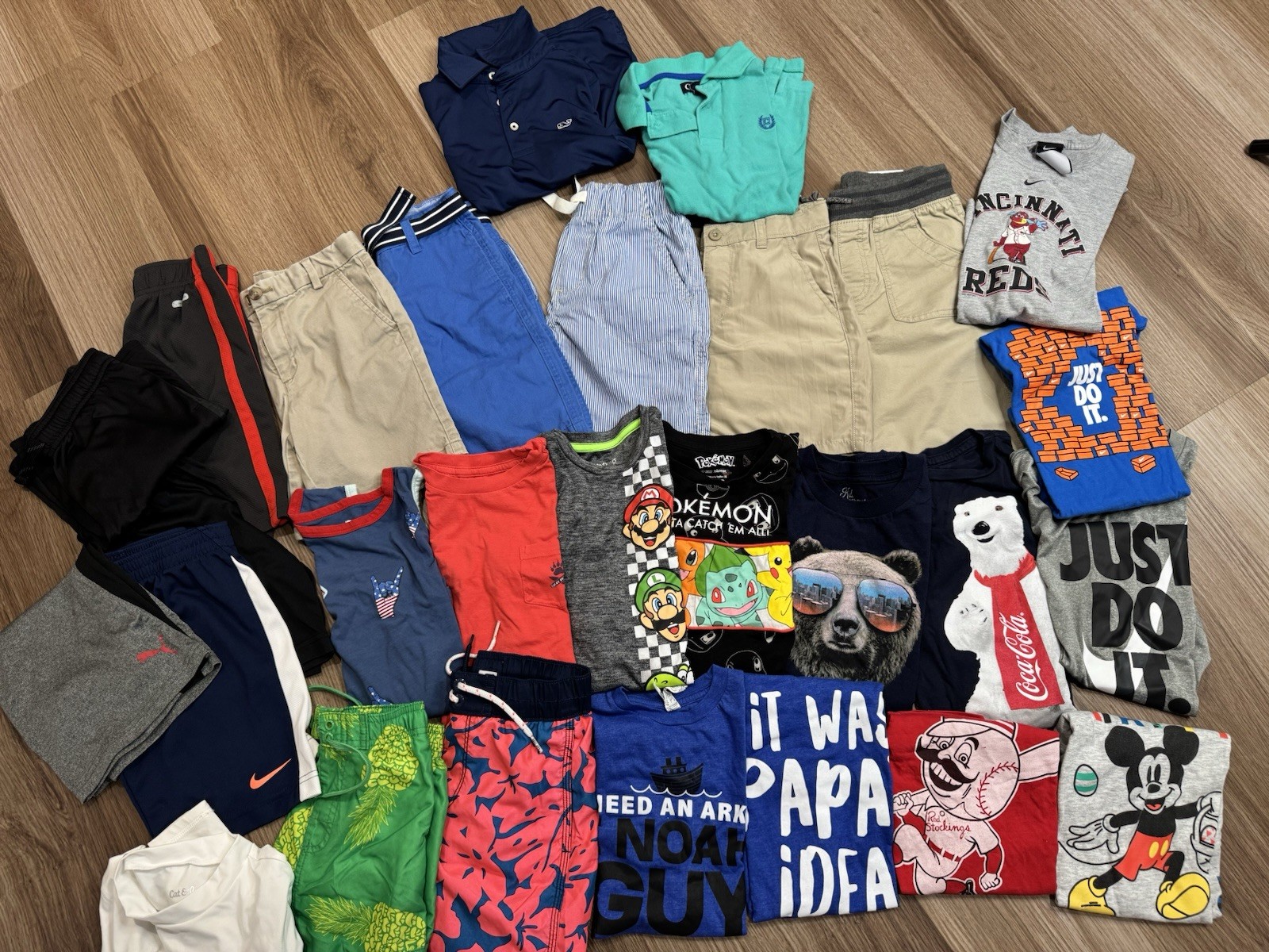 Boys Summer Clothing Bundle Size 7. 28 Items Total. Nike, Vineyard Vines, Chaps