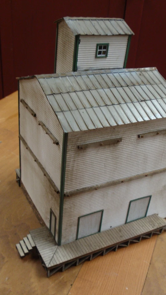 Built HO N. Hitzeman Feed Mill laser kit by American Model Builders - Image 4 of 4