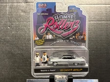 1/64 DGA HOMIE ROLLERS 1963 CHEVROLET IMPALA, BIGOTES & PANDA, SILVER