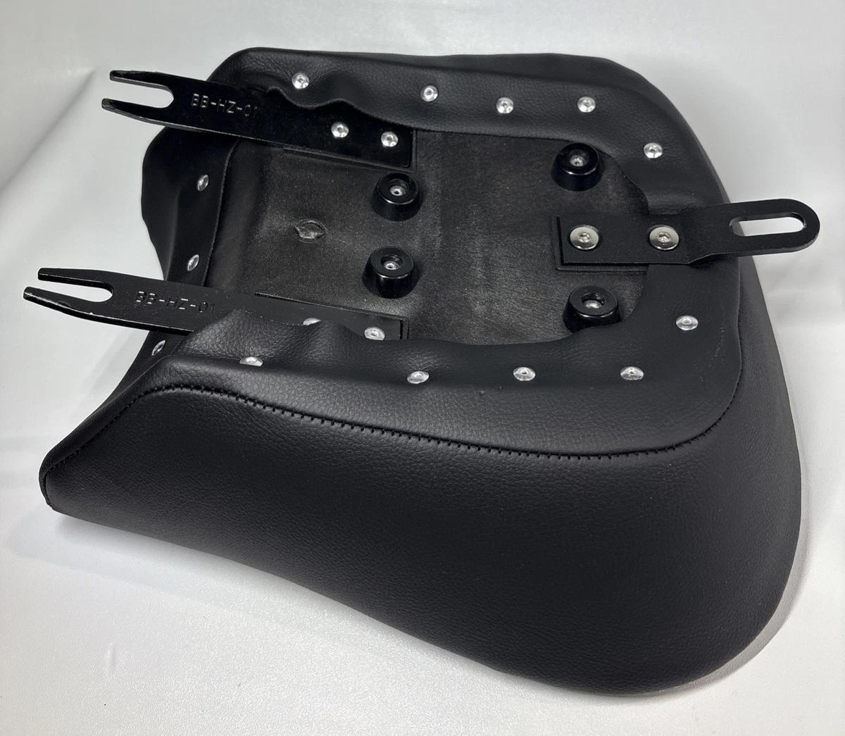 Aftermarket Black Diamond Stitch Solo Motorcycle Seat BB-HZ-01 Open Box photo 4