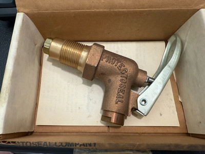 NEW OLD STOCK FM Protectoseal Flammable Liquid Drum Faucet 531G 1A244