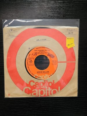 Rock 45 Steve Miller - Take The Money And Run / Sweet Maree On Capitol
