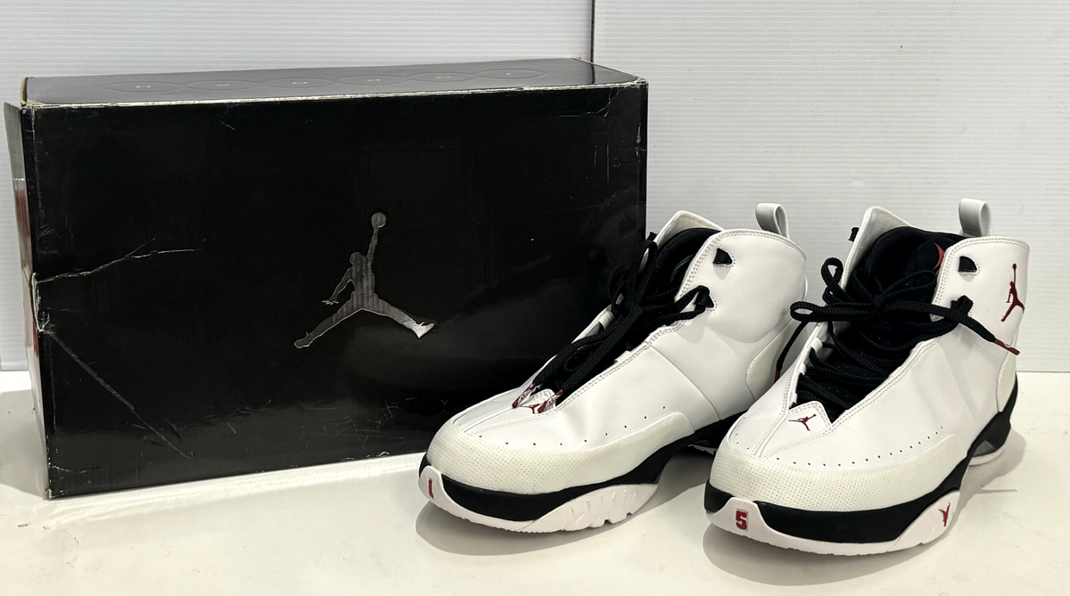 Jordan Melo M3 White/Varsity Red-Black Size 13 US (314302-161)