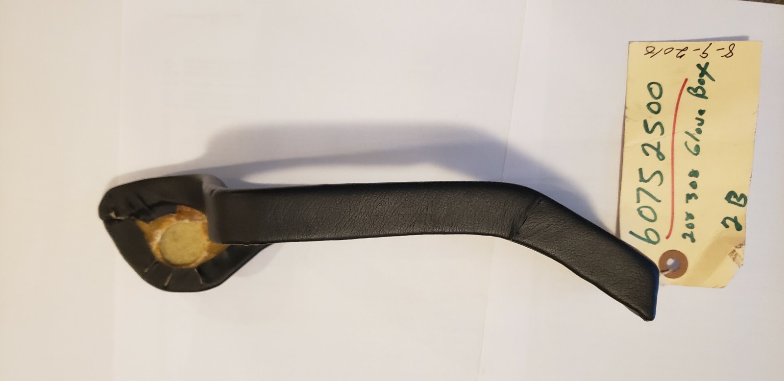 60752300 Ferrari 308 GTB/GTS Glove box with covering - Black