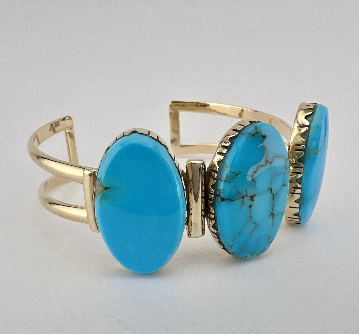 Vintage Tom David Navajo 14K Yellow Gold Blue Gem Turquoise  display picture 2