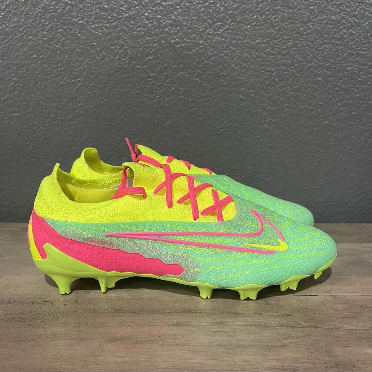 NIKE Phantom GX Elite By You Men's Size 7.5/Women's 9 DX5262