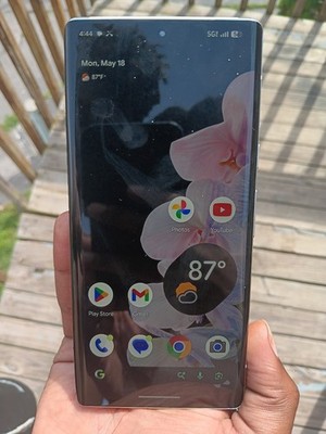 Google Pixel 6 Pro 256GB 5G Cloudy White Unlocked Smartphone