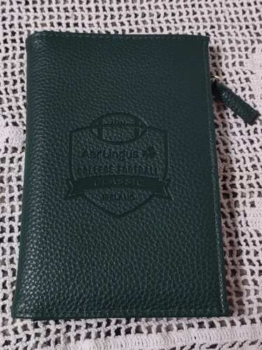 Aer Lingus College Football Classic Green Travel Wallet With Zipper & Card Slots