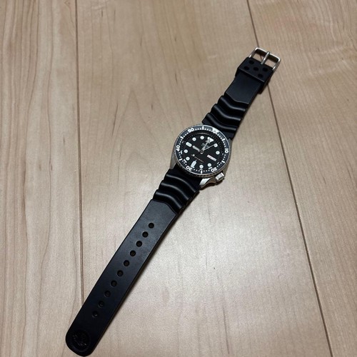 Seiko Black Boy Jour Date Plongeurs 200m Inoxydable Steel Automatic Hommes Watch - Photo 3 sur 6