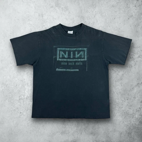 Nine Inch Nails NIN Nothing Concert Band T-Shirt Bla 1990s vintage concert t-shirt, vintage, size XL, single stitch, B+ condition