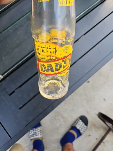 Vintage Dad's Original Draft Style Root Beer 16 oz Bottle 1972 - Picture 4 of 6