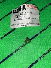 Yamaha Oem Nos RD 250 LC 1981 1982 Headlight Rim Fitting Screw 2h0-84125-60