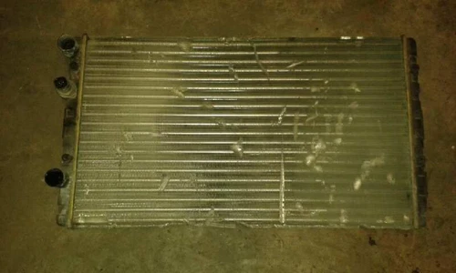 Radiador Agua para VOLKSWAGEN POLO III BERLINA (6N2) Trendline 132271