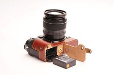 Custodia mezza fotocamera in vera pelle fatta a mano per Fujifilm X-T1 XT1