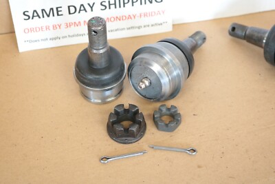 タナゴj Genuine Spicer Upper and Lower Ball Joint Kit - 1984-2006 XJ