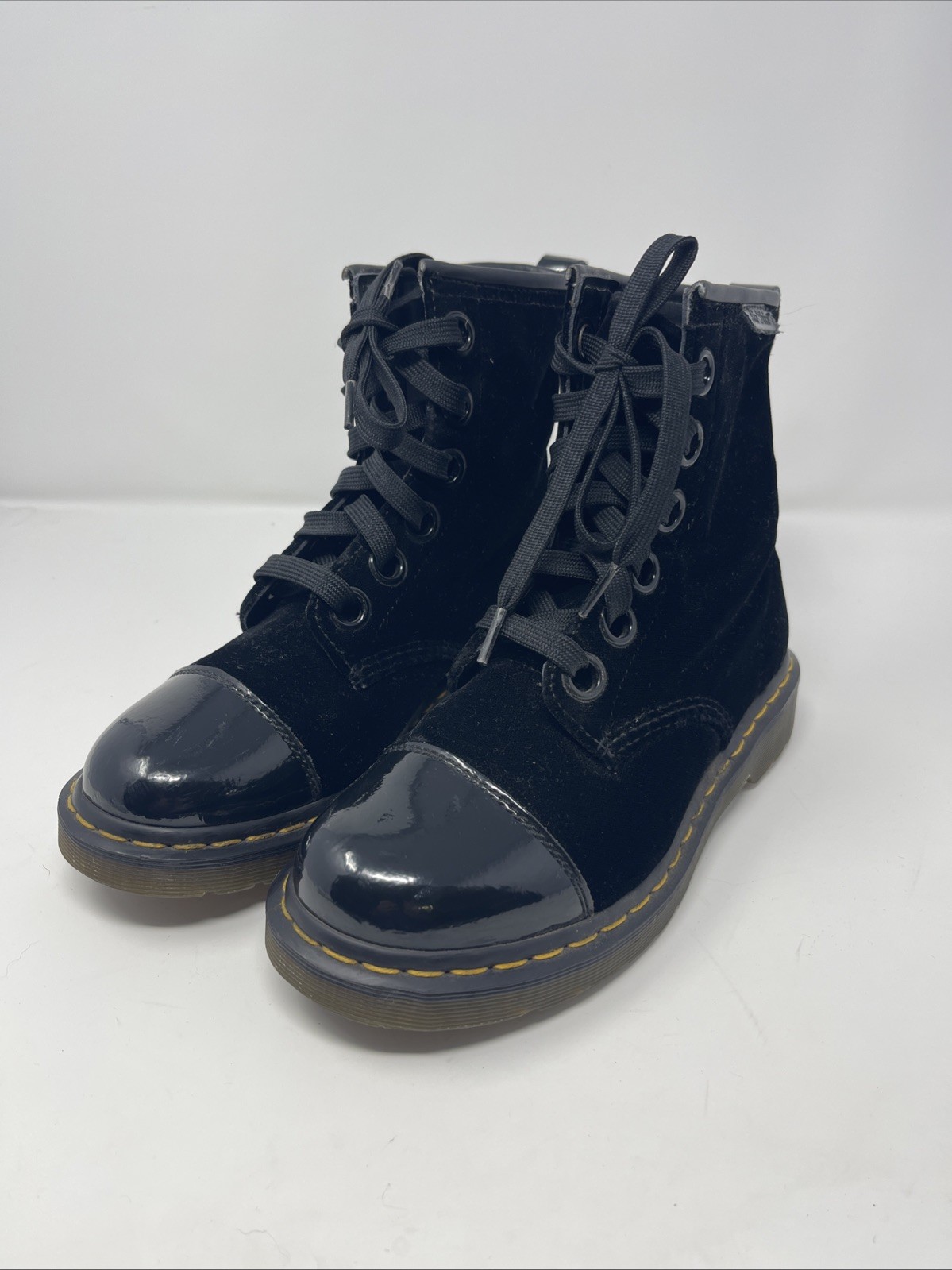 Doc Dr Martens Gracie Black Velvet & Patent Leather Combat Boots Women's Size 7