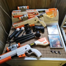 Playstation 3 Move Bundle Dangerous Hunting, Top Shot, 3 USB Dongle 3 Sensor Bar