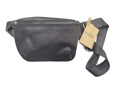 Gusti Leder Gürteltasche Norell Hüfttasche in schwarz