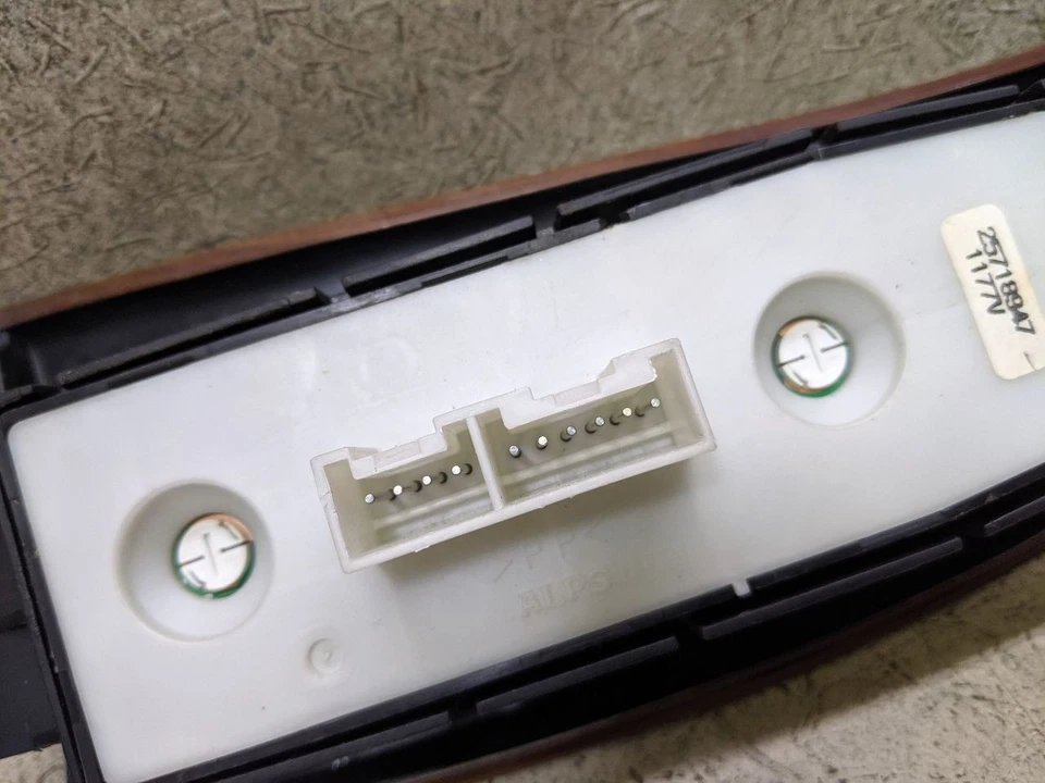 Driver Left Front Door Master Window Switch Fits 97-05 BUICK PARK AVENUE AVE a54 - Image 4 of 4