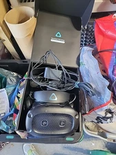 Genuine HTC VIVE Cosmos Elite VR Virtual Reality PC HEADSET + HEADPHONES + Cord