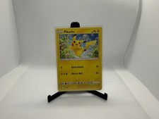 Pikachu 19/68 Hidden Fates Regular