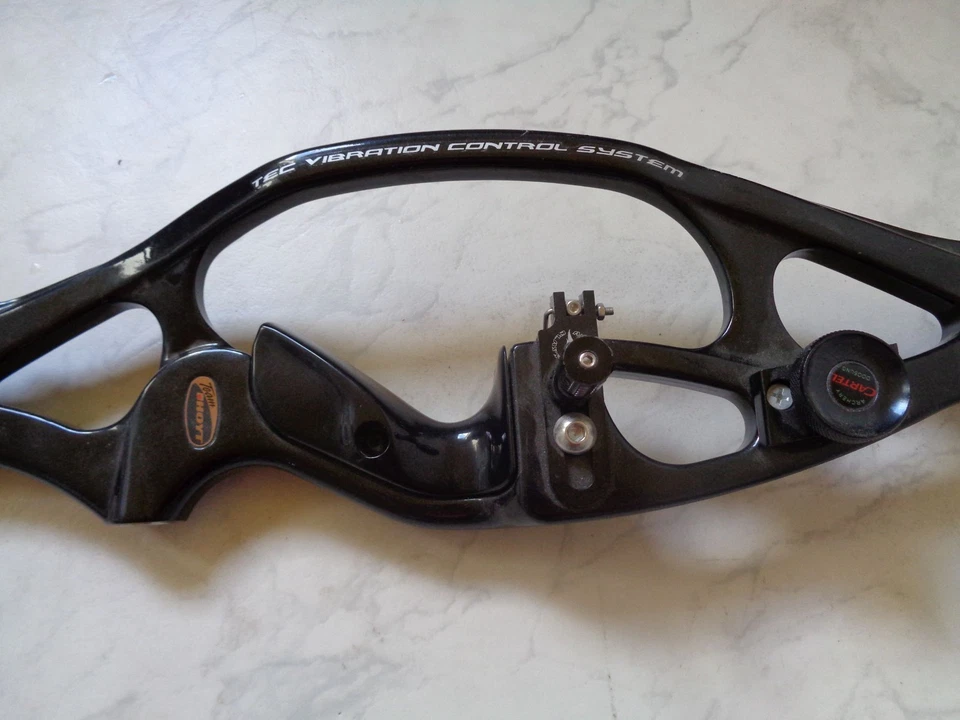 Hoyt Eclipse Recurve Mittelteil (schwarz) - Bild 2 von 4