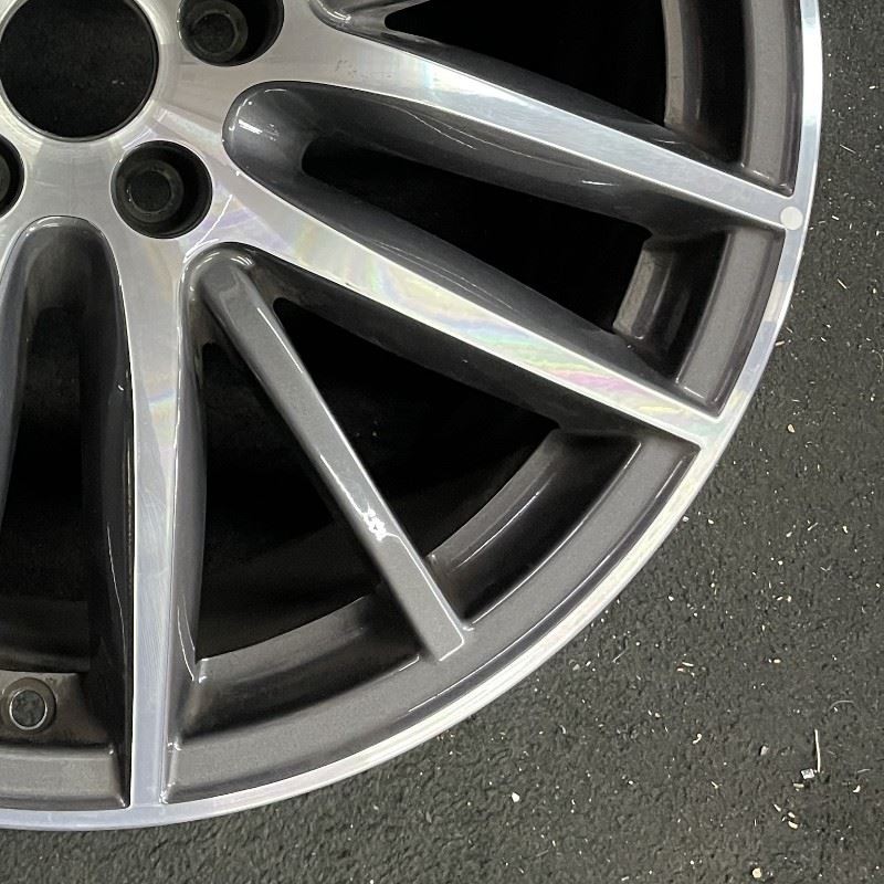 Front Maserati Ghilbli Machined Grey OEM Wheel 19” 14-19 Original Rim 670016851