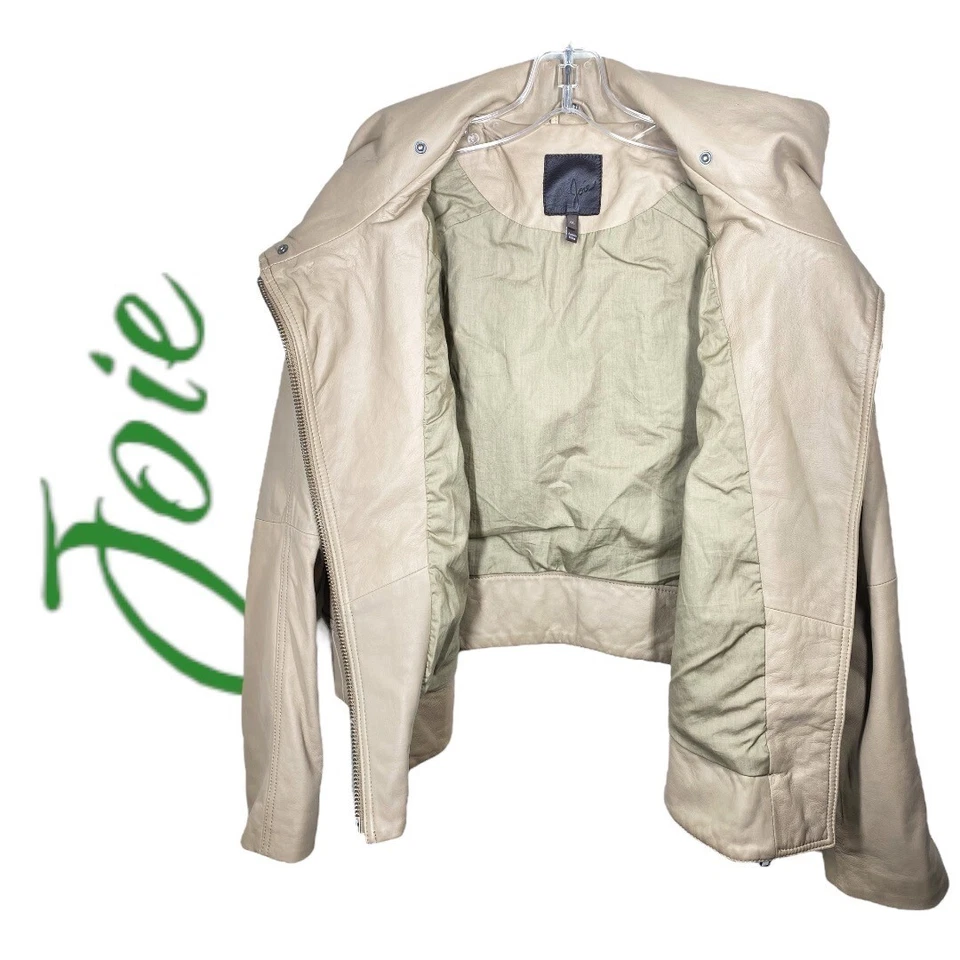 Jaqueta de Moto JOIE 100% Couro de Cordeiro Gola Alta com Zíper Bege Claro, Média - Imagem 3 de 4
