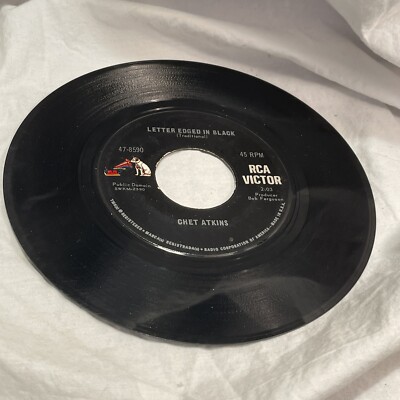 Chet Atkins Yakety Axe : Letter Edged In Black RCA Victor 1965