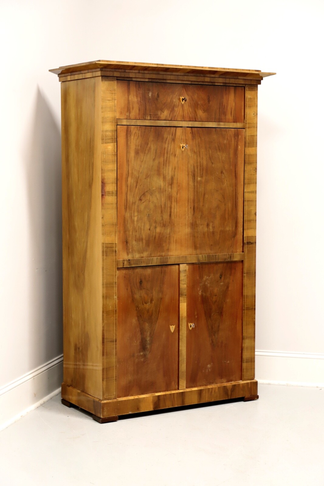 Antique 19th Century Walnut Austrian Biedermeier Abatante Secretary Desk