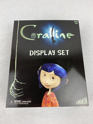 Coraline Collectible Display Set w/ Bendable Figure & More NECA 2017 SDCC NEW