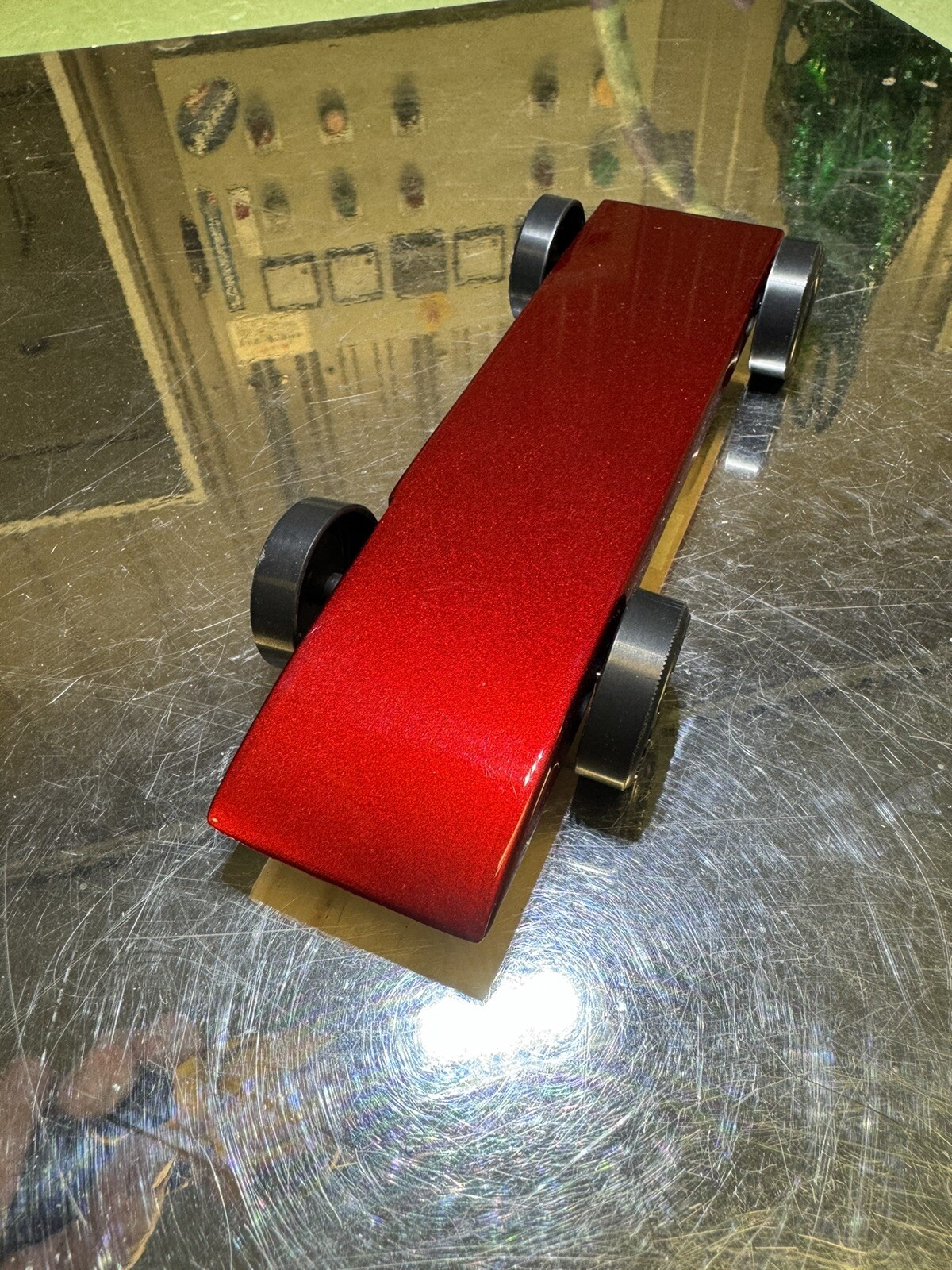 Super Fast Pinewood Derby Car! Built by Derby Master! 4 Wheels Touching