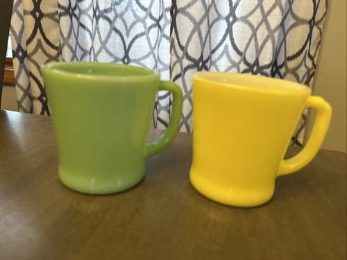 Vintage Fire King Yellow & Jadite D handle coffee cup Mug Lot 2 Read, Light Mark