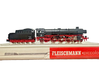 G715 Fleischmann Piccolo 7170 Dampflok BR 011 066-8 DB Spur N for