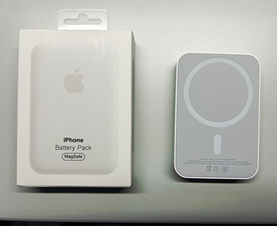 Apple MagSafe iPhone Battery Pack Powerbank Qi kabellos weiß A2384
