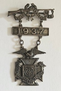 Insignia de escalera de francotirador 1937 ingeniero de combate 102 del ejército de Estados Unidos anterior a la Primera Guerra Mundial